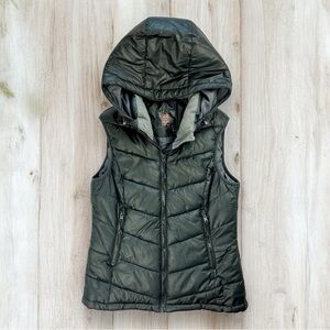 H&M Puffer Vest with Detachable Hood in Black Size EUR 36 / US 6 (VGUC)